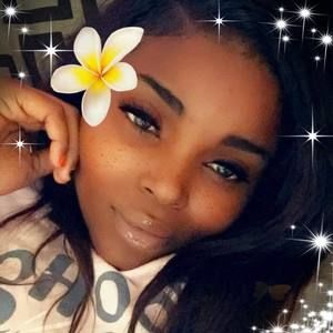 Meet your Posher, Cassie